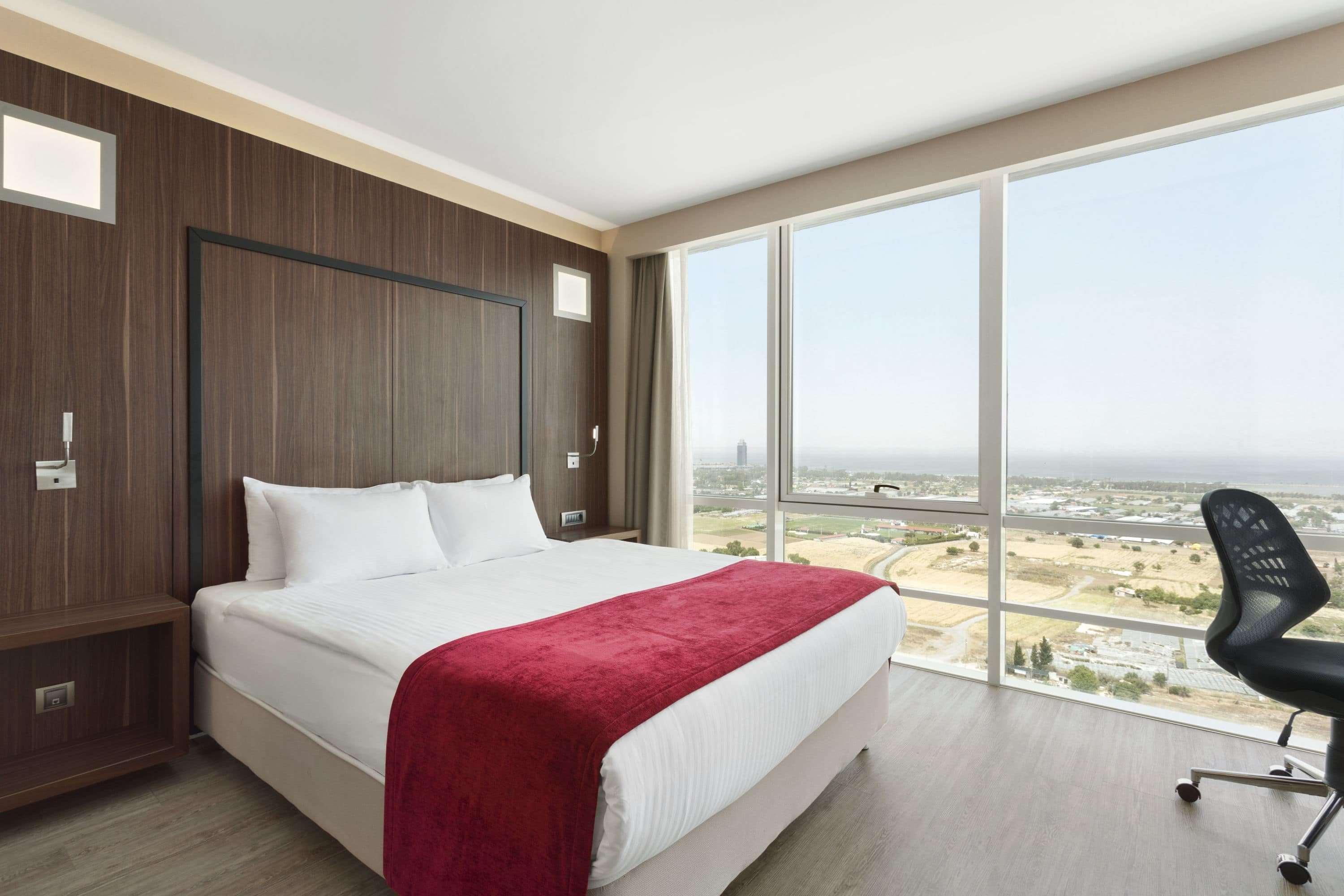 Ramada Encore By Wyndham İzmir Buitenkant foto