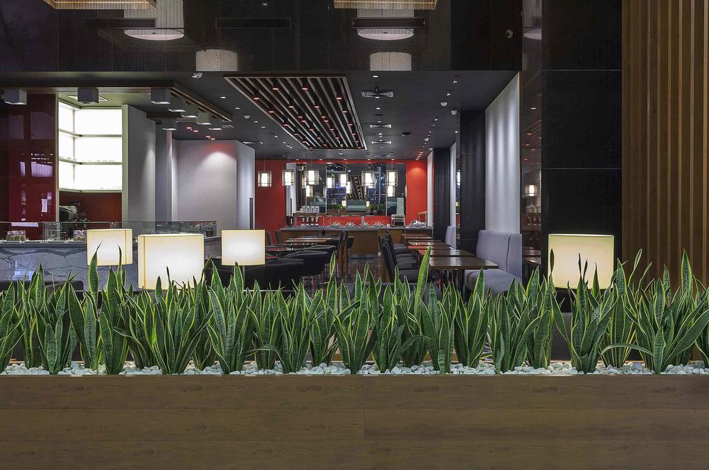 Ramada Encore By Wyndham İzmir Buitenkant foto