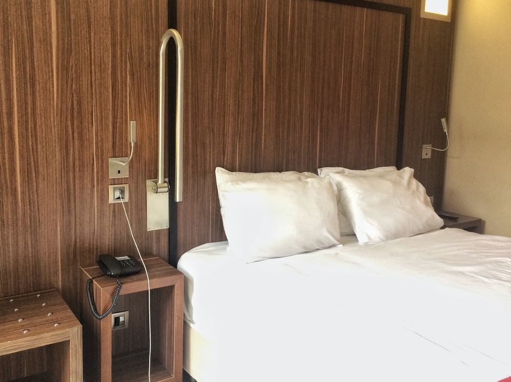 Ramada Encore By Wyndham İzmir Buitenkant foto